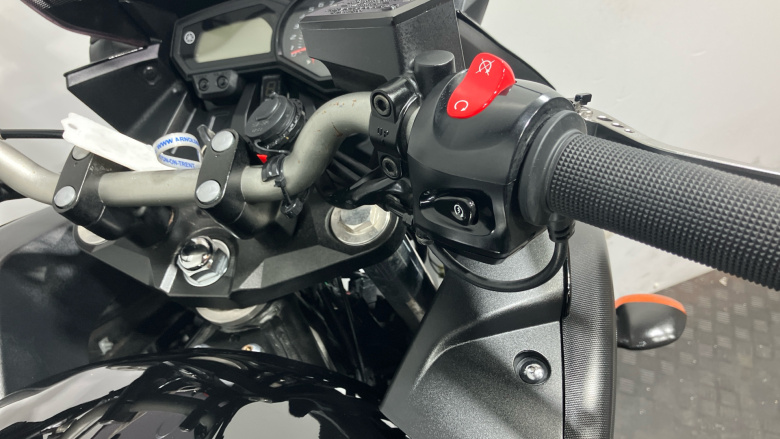 Yamaha XJ 6 DIVERSION ABS (10MY)